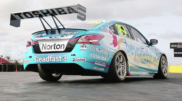Norton Hornet goes Blue for beyondblue